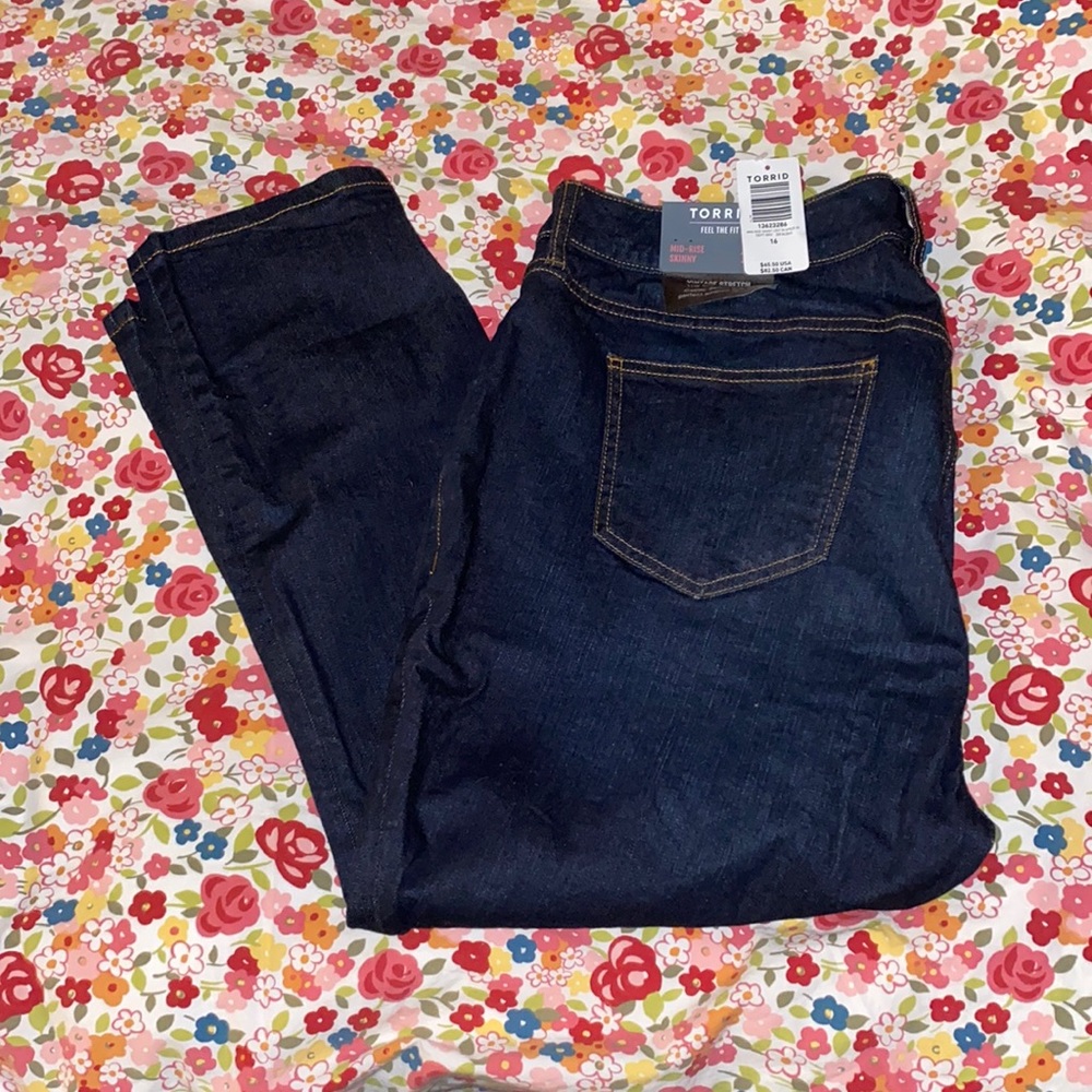 Torrid jeans 16xs  NWT